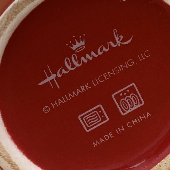 Hallmark 2018 Snowman Christmas Holiday Tapered Ceramic Mug - Picture 6 of 11